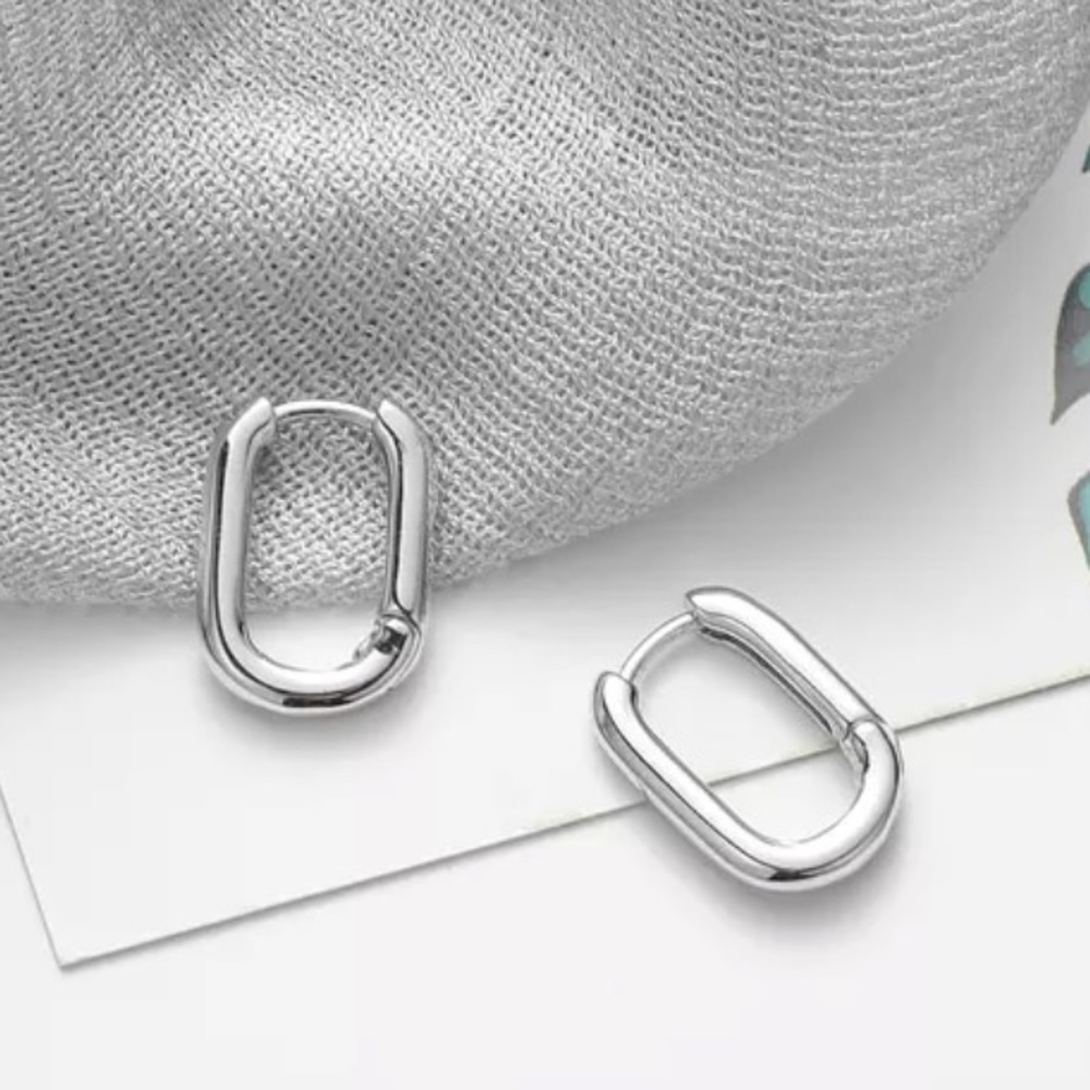 NEW 925 STERLING SILVER OVAL HOOP EARRINGS, NICE EARRINGS, CUTE EARRINGS